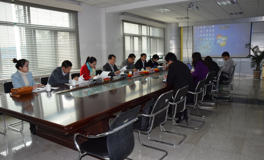 简讯：青岛市经信委领导到bv伟德源自英国始于1946调研